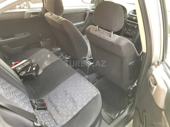 Opel Astra 1999, 230,500 km - 1.6 л - Bakı