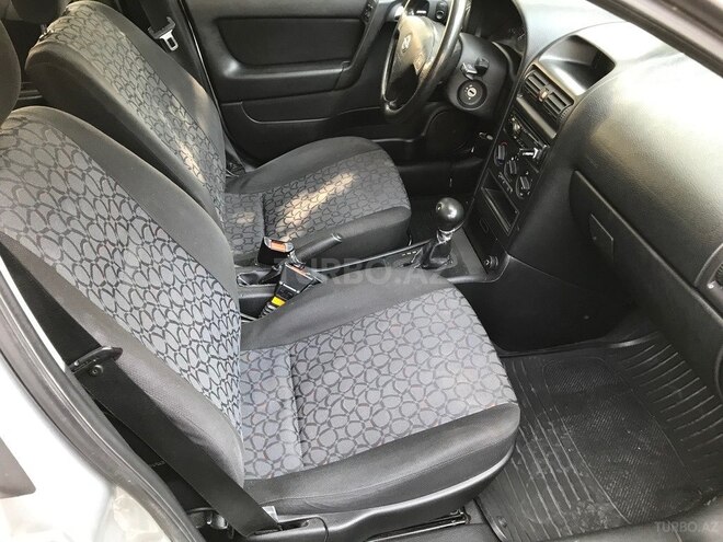 Opel Astra 1999, 230,500 km - 1.6 л - Bakı
