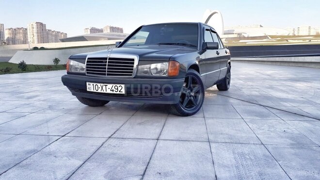 Mercedes 190 1992, 390,000 km - 2.0 l - Bakı