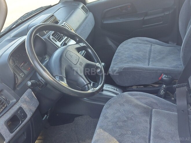 Mitsubishi Pajero io 2000, 275,638 km - 2.0 л - Bakı