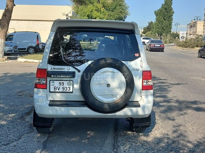 Mitsubishi Pajero io 2000, 275,638 km - 2.0 л - Bakı
