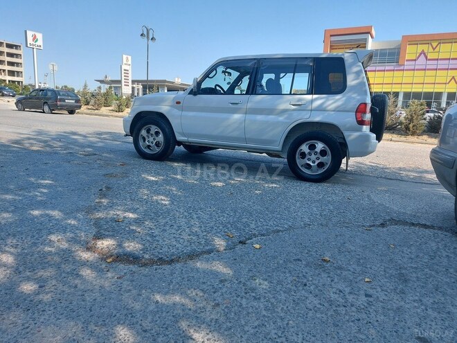 Mitsubishi Pajero io 2000, 275,638 km - 2.0 л - Bakı