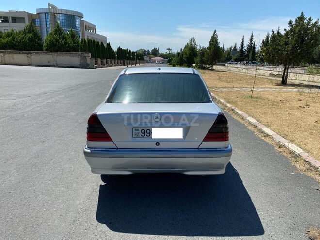 Mercedes C 240 1999, 274,000 km - 2.4 l - Zaqatala