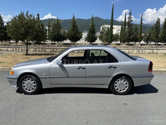 Mercedes C 240 1999, 274,000 km - 2.4 l - Zaqatala
