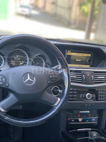 Mercedes E 300 2010, 270,000 km - 3.0 l - Bakı