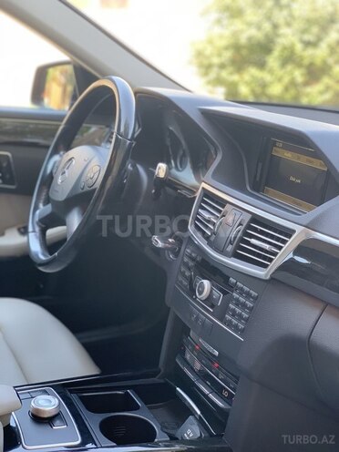 Mercedes E 300 2010, 270,000 km - 3.0 l - Bakı