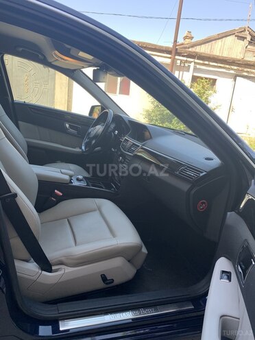 Mercedes E 300 2010, 270,000 km - 3.0 l - Bakı