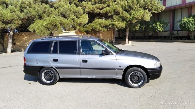 Opel Astra 1994, 685,253 km - 1.7 л - Bakı