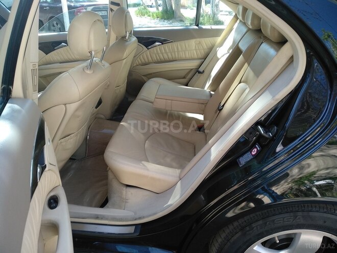 Mercedes E 320 2002, 247,000 km - 3.2 l - Bakı