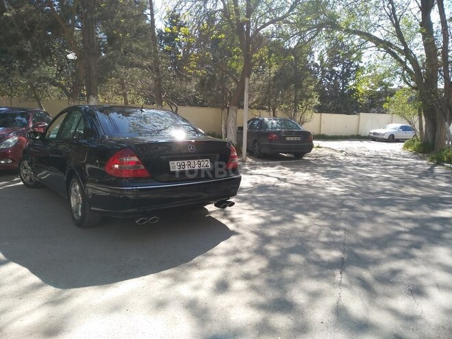 Mercedes E 320 2002, 247,000 km - 3.2 l - Bakı