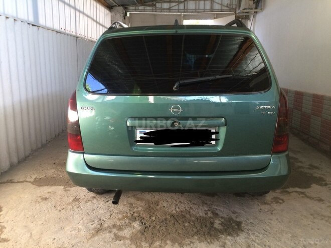 Opel Astra 1998, 320,000 km - 0.2 l - Salyan