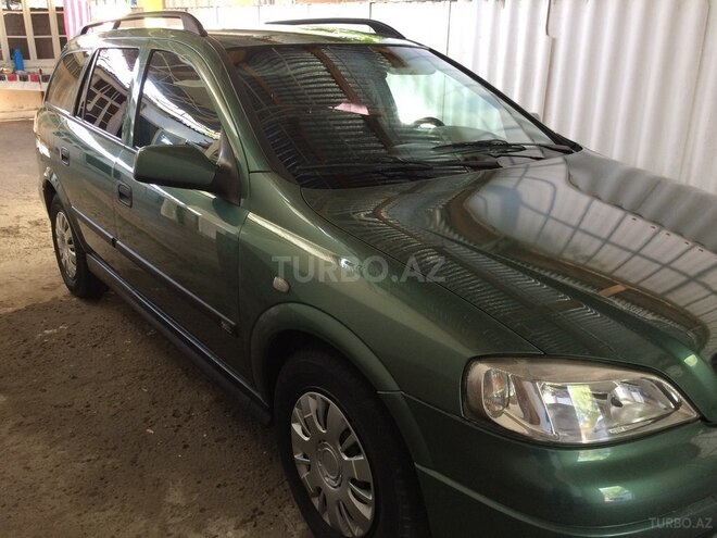 Opel Astra 1998, 320,000 km - 0.2 l - Salyan