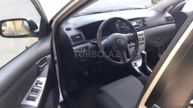 Toyota Corolla 2005, 182,000 km - 1.4 л - Bakı