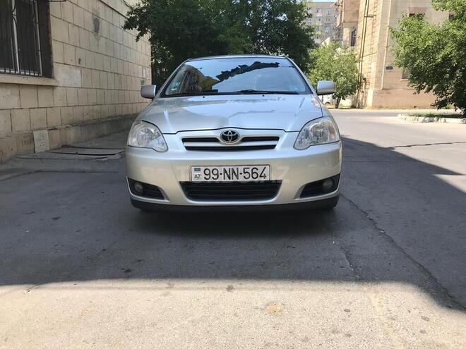 Toyota Corolla 2005, 182,000 km - 1.4 л - Bakı