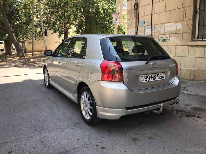 Toyota Corolla 2005, 182,000 km - 1.4 л - Bakı