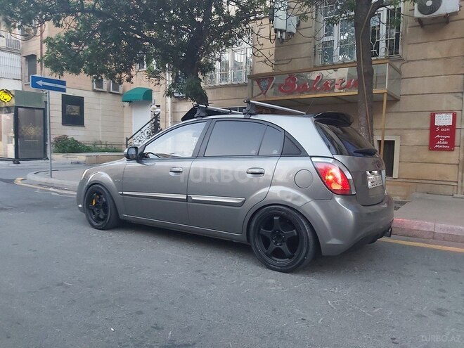 Kia Rio 2010, 84,000 km - 1.5 l - Bakı