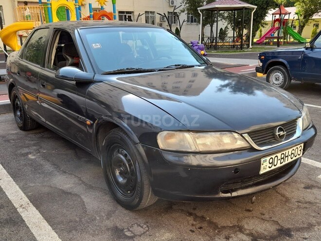 Opel Vectra 1997, 330,000 km - 2.0 l - Bakı