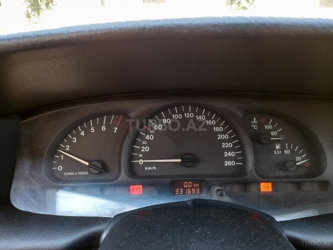 Opel Vectra 1997, 330,000 km - 2.0 l - Bakı