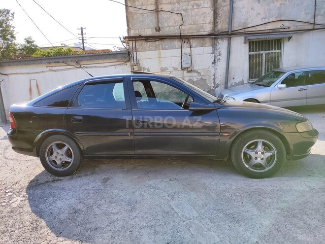 Opel Vectra 1997, 283,000 km - 1.8 l - Bakı