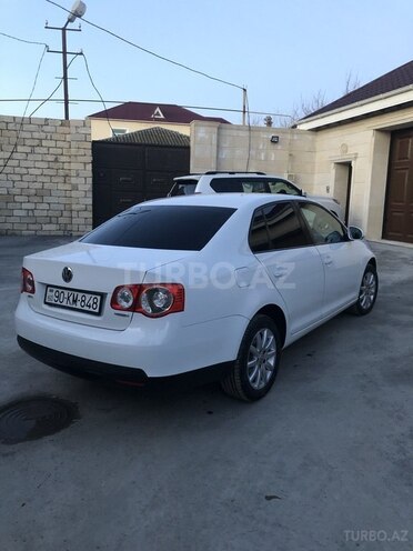 Volkswagen Jetta 2010, 183,000 km - 1.6 l - Sumqayıt