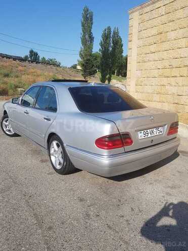 Mercedes E 240 1998, 280,000 km - 2.4 l - Bakı