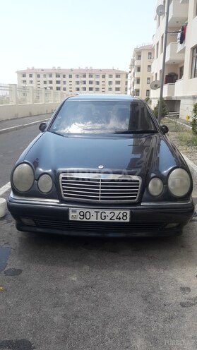 Mercedes E 280 1996, 358,809 km - 2.8 l - Kürdəmir