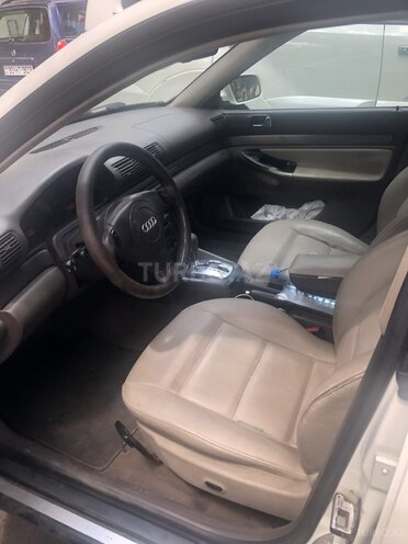 Audi A4 2000, 250,000 km - 1.8 l - Bakı