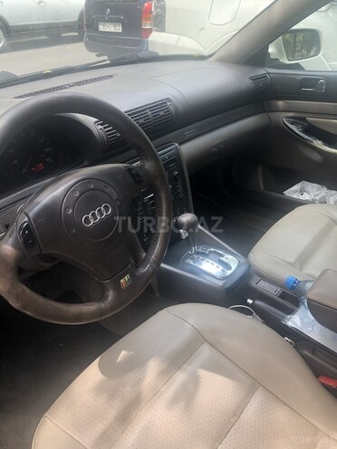 Audi A4 2000, 250,000 km - 1.8 l - Bakı
