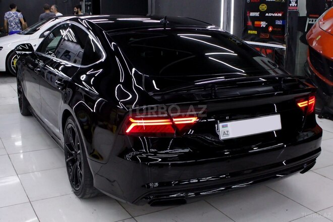 Audi A7 2016, 131,347 km - 2.0 л - Bakı