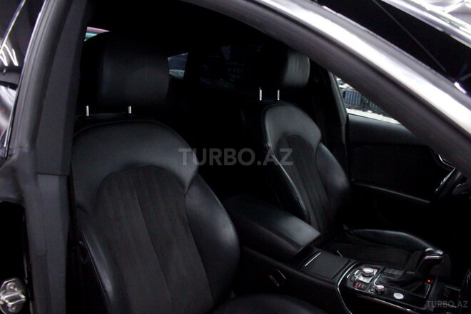 Audi A7 2016, 131,347 km - 2.0 л - Bakı