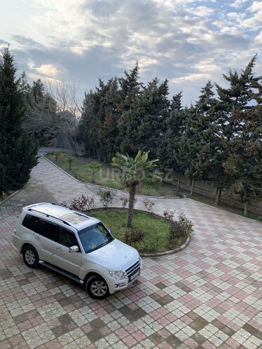 Mitsubishi Pajero 2011, 156,000 km - 3.5 л - Bakı