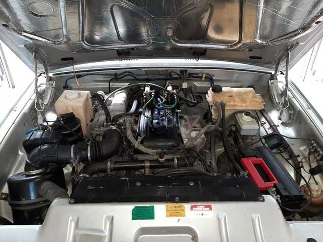 GAZ 31105 2008, 180,000 km - 2.4 l - Gəncə