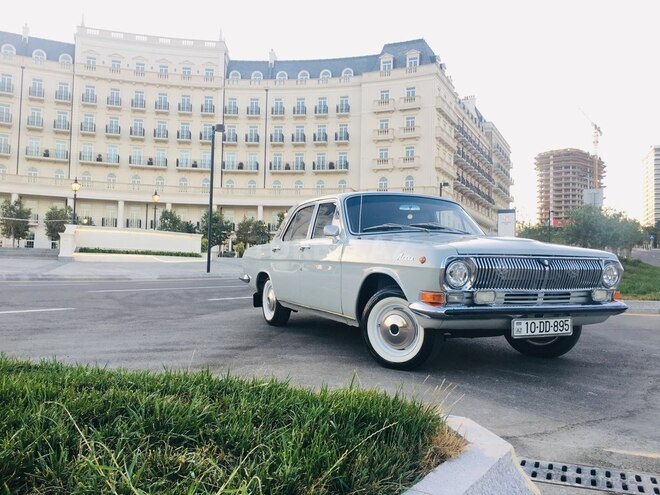 GAZ 24 1975, 111,000 km - 2.4 l - Bakı