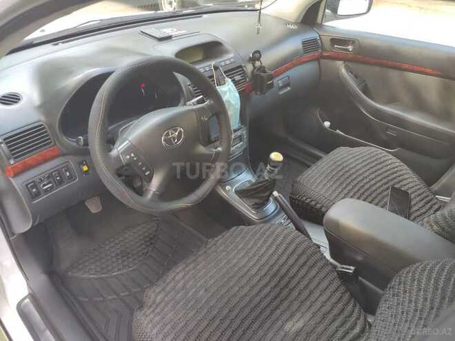 Toyota Avensis 2005, 310,258 km - 2.2 l - Bakı