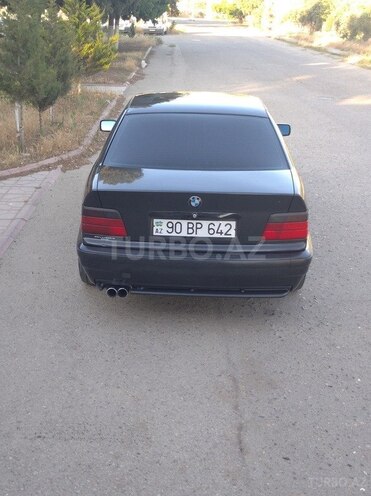 BMW 318 1993, 412,000 km - 1.8 l - Bakı