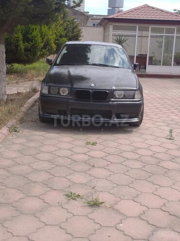 BMW 318 1993, 412,000 km - 1.8 l - Bakı