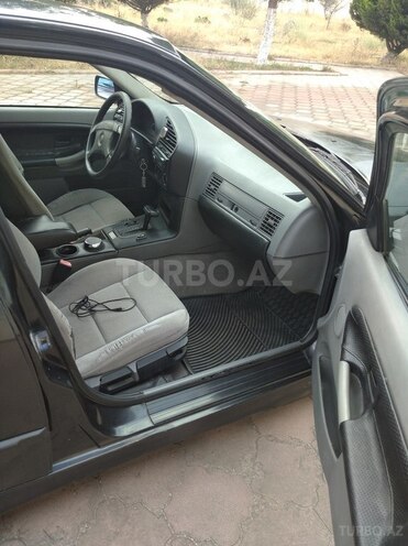 BMW 318 1993, 412,000 km - 1.8 l - Bakı