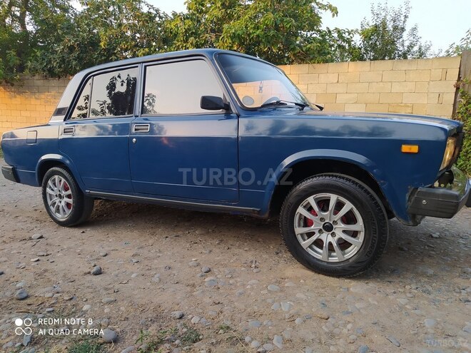 LADA (VAZ) 2105 2002, 150,000 km - 1.3 л - Sabirabad