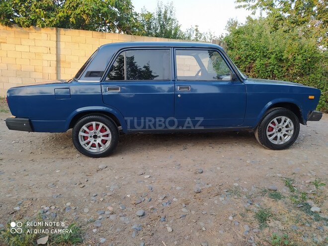 LADA (VAZ) 2105 2002, 150,000 km - 1.3 л - Sabirabad