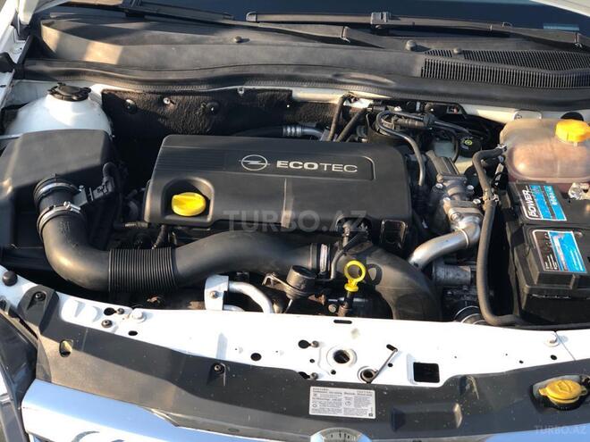 Opel Astra 2009, 206,000 km - 1.7 л - Bakı