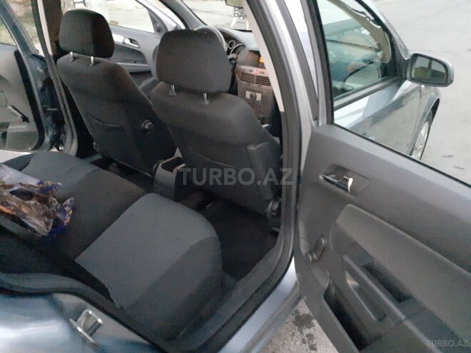 Opel Astra 2006, 220,000 km - 1.3 l - Bakı