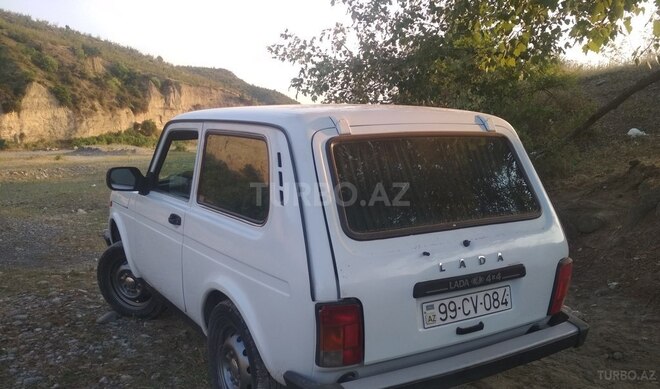 LADA (VAZ) Niva 2012, 175,000 km - 1.7 l - İsmayıllı