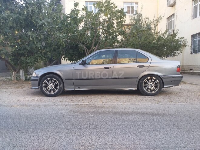 BMW 318 1992, 335,533 km - 1.8 l - Sumqayıt