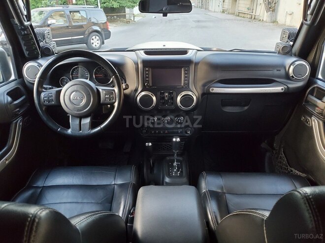 Jeep Wrangler 2012, 33,000 km - 6.4 l - Bakı