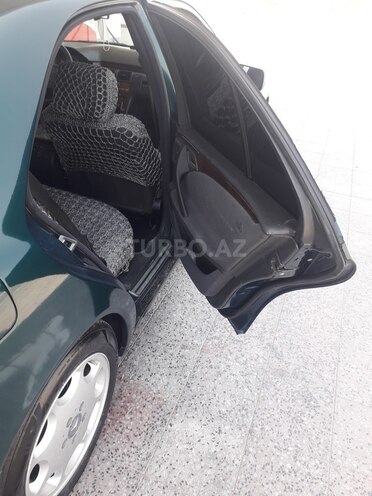 Mercedes E 230 1996, 256,890 km - 2.3 л - Sumqayıt