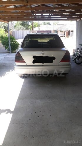Mercedes C 250 1995, 320,000 km - 2.5 l - Xırdalan
