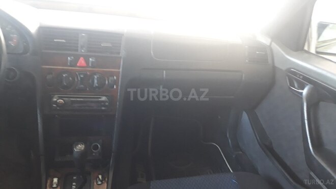 Mercedes C 250 1995, 320,000 km - 2.5 l - Xırdalan