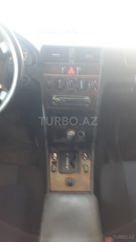 Mercedes C 250 1995, 320,000 km - 2.5 l - Xırdalan