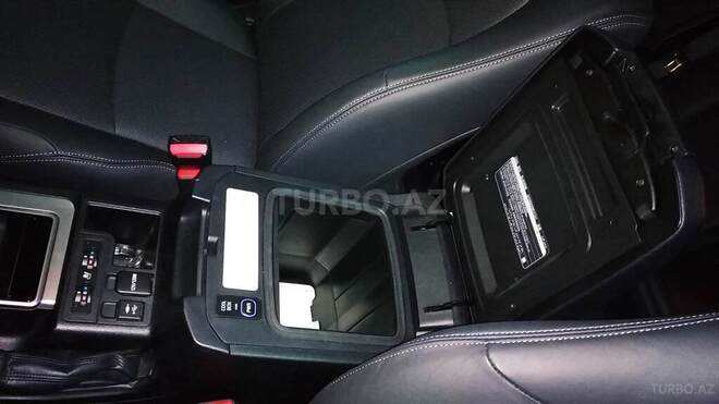 Toyota Prado 2018, 18,600 km - 2.7 l - Bakı