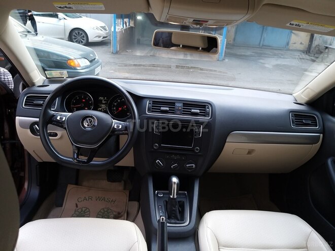 Volkswagen Jetta 2016, 97,000 km - 1.4 l - Bakı